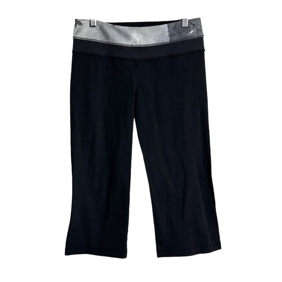 Lululemon Groove Reversible Crop Leggings Pants - Picture 5 of 5